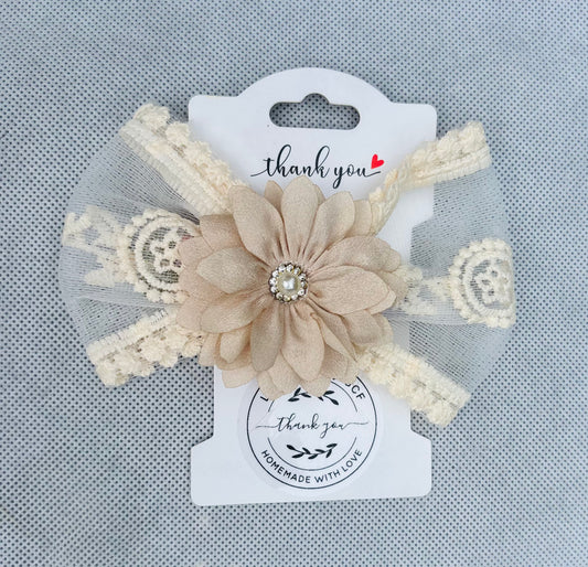 Makas Lace Bow Hair Clip